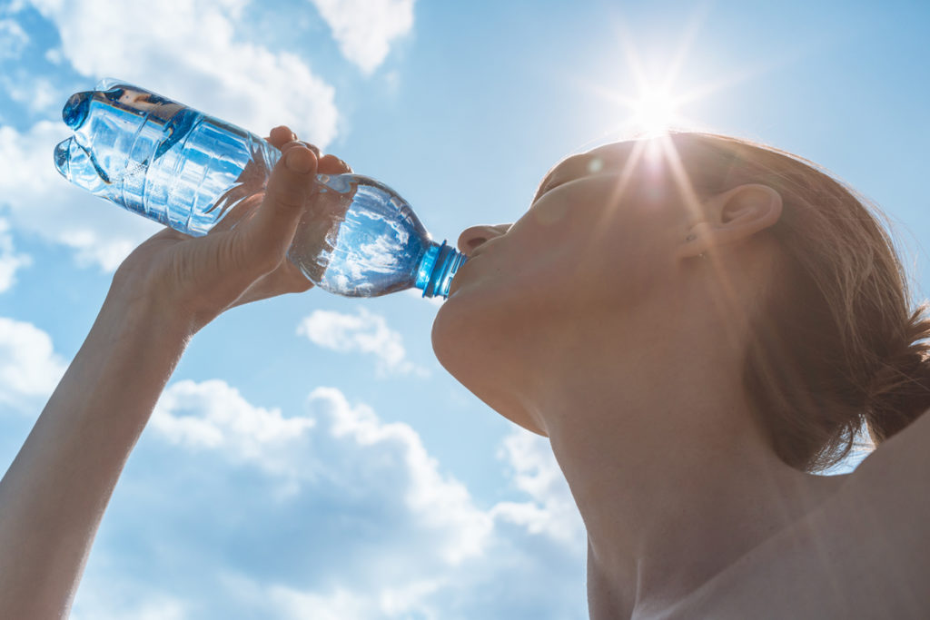 お水を飲んでコロナ太り解消❣️